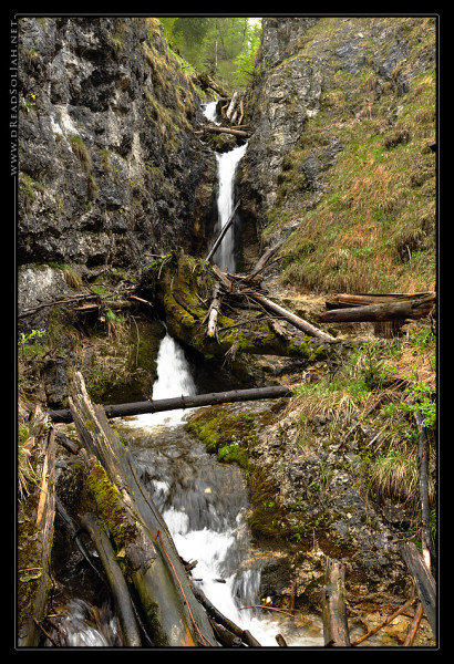 Wasserfall_1_Desktop